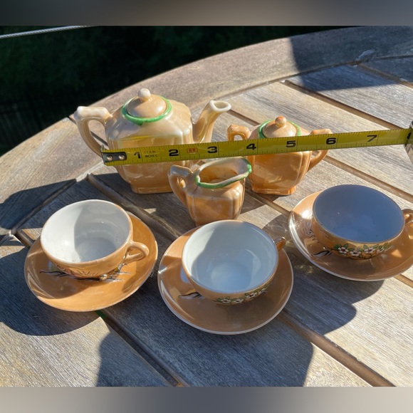 Vintage Little Hostess Lusterware Porcelain Miniature Toy Tea Set - Picture 7 of 8